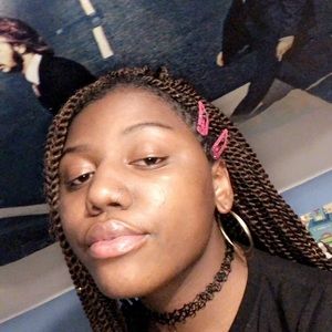 Meet your Posher, Catalya